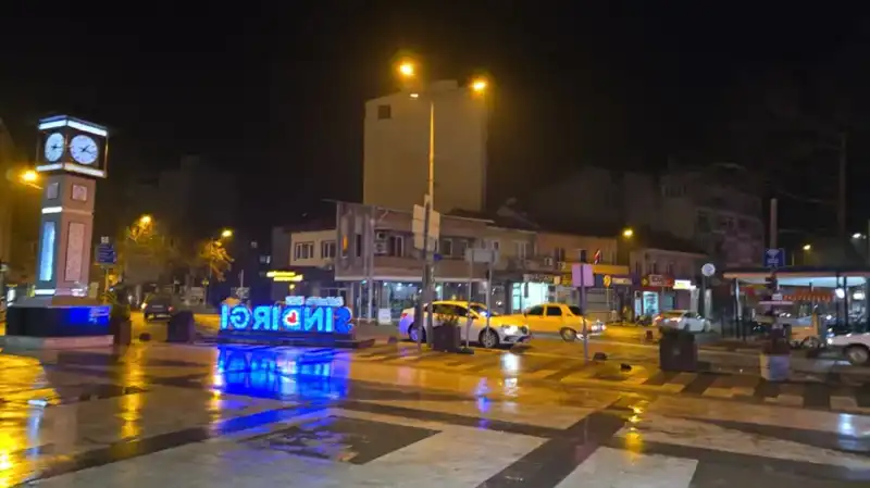 Sındırgı’da 5.1 Büyüklüğünde Deprem: Sarsıntının Nedenleri ve Etkileri