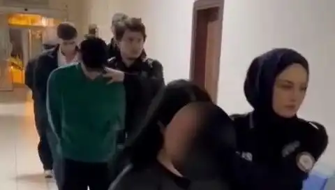 Silahla Telefon Gasp Eden Çete Kıskıvrak Yakalandı: Detaylar Şaşırtıyor!