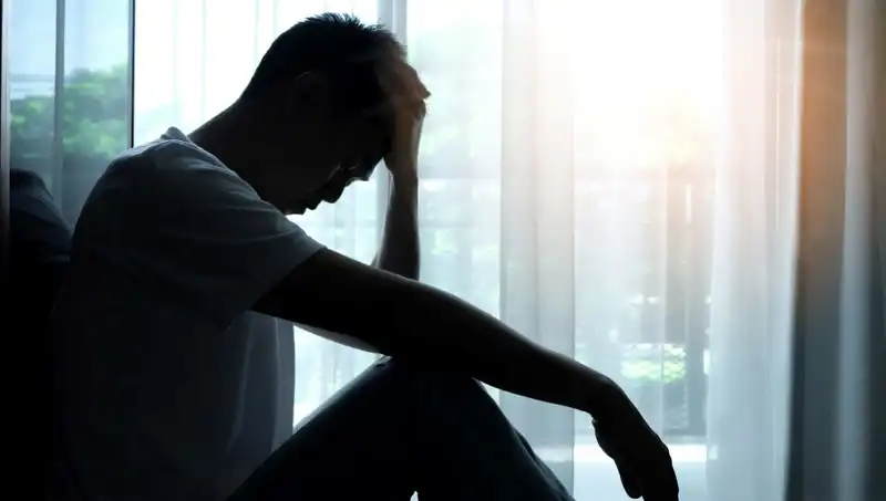 Aylar Süren Yanlış Teşhis: Depresyon Zannedilen Gerçek Tehlike Beyin Tümörüydü