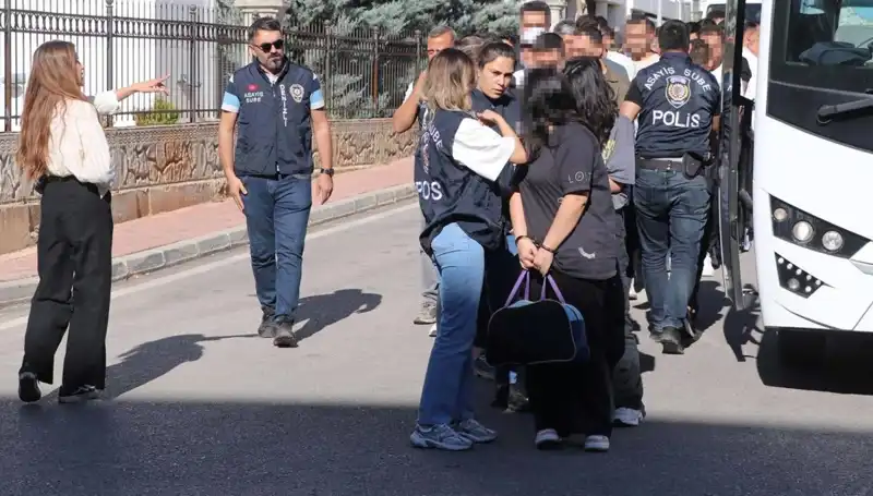 Türkiye'de 6 İlde Escort Dolandırıcılığı: 12 Milyon TL'lik Vurgun
