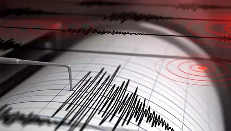Datça Açıklarında 4,4 Büyüklüğünde Deprem: İsimlerin Duyurduğu Şok Etkisi