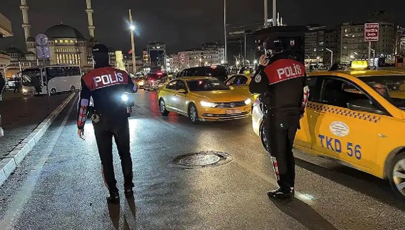 İstanbul'da Huzur Operasyonu: 873 Gözaltı ile Suçla Mücadele