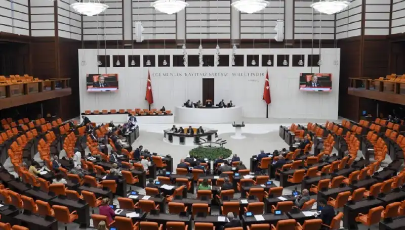 Türkiye'nin Terörsüz Geleceği İçin İlk Adım: Yeni Komisyon Toplandı