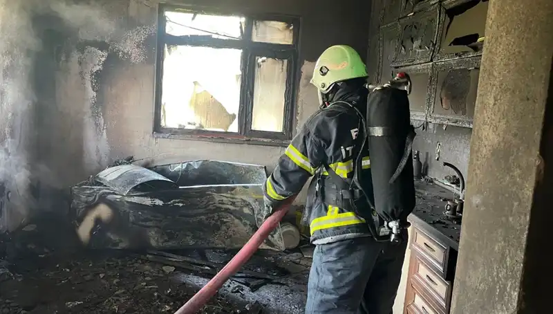 Mutfağında Çıkan Yangın Tüm Evi Kül Etti: Olayın Detayları