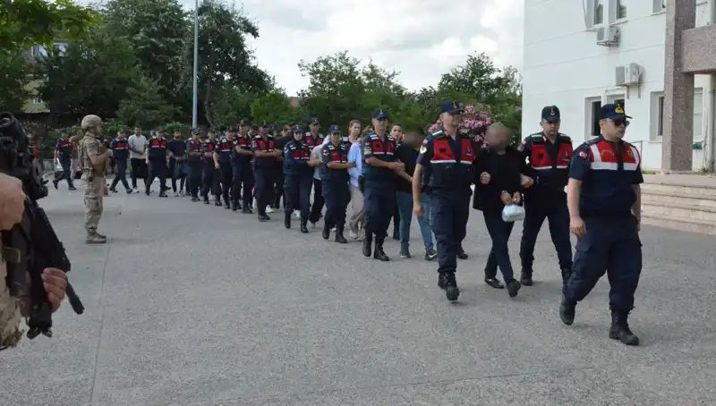Hacizli Araçları Yeniden Tasarlayıp Satıyorlar: Yasal Süreçte Şok İddia!