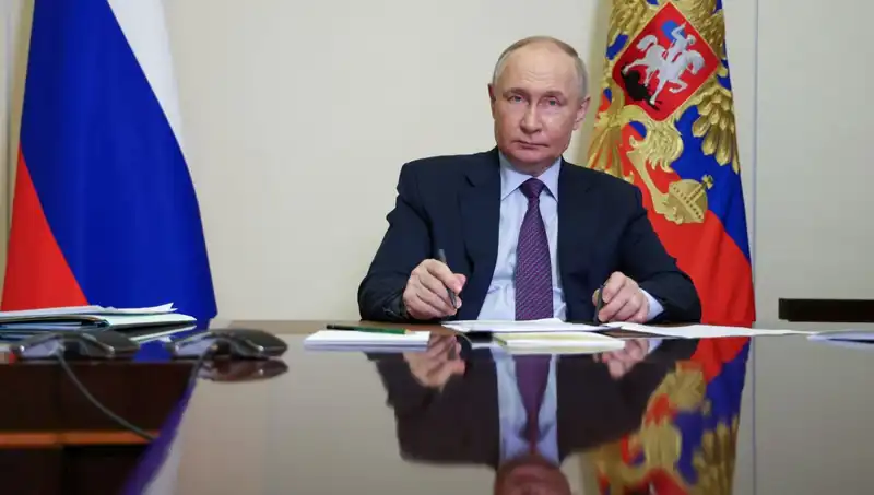 Putin, Esad’ı Suriye’den Vazgeçmeyecek mi? Bölgedeki Güç Dengeleri Ne Olacak?
