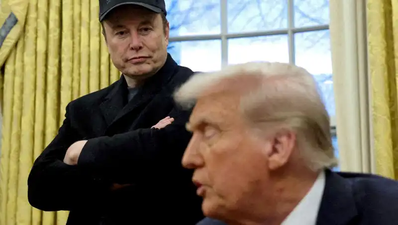 Elon Musk’tan Şok Edici Karar: Trump Kabinesinden Ayrıldığını Açıkladı