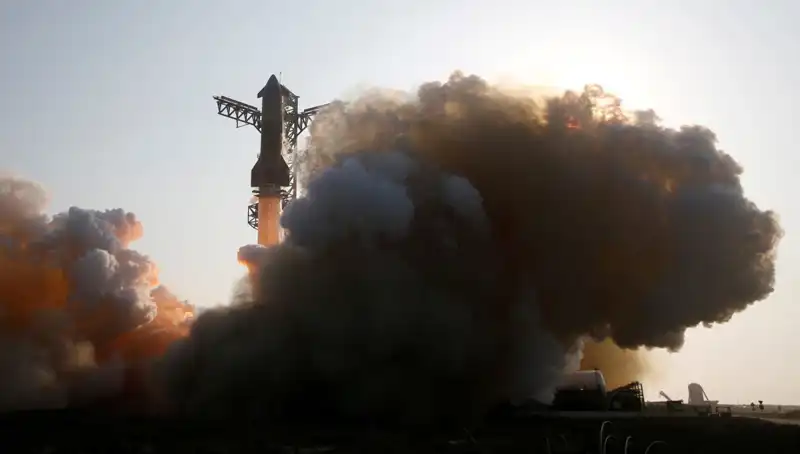 Starship Roketinin 9. Testi: Yüzde 100 Başarı mı, Yoksa Kontrol Kaybı mı?