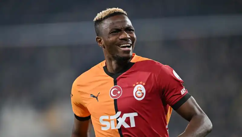 Osimhen'in Geleceği: Napoli ve Galatasaray ile Bitmeyen Gizem