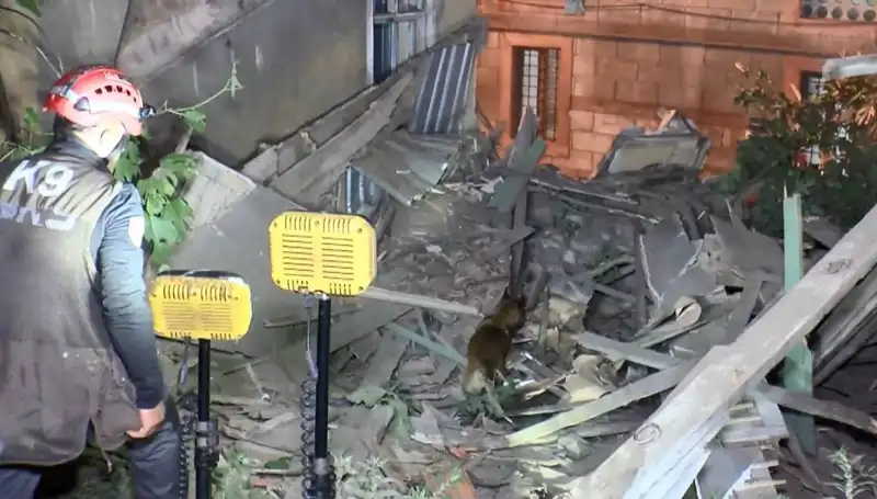 İstanbul’da Deprem Sonrası İlk Çöküş: Vatandaşlar Ne Olacak?