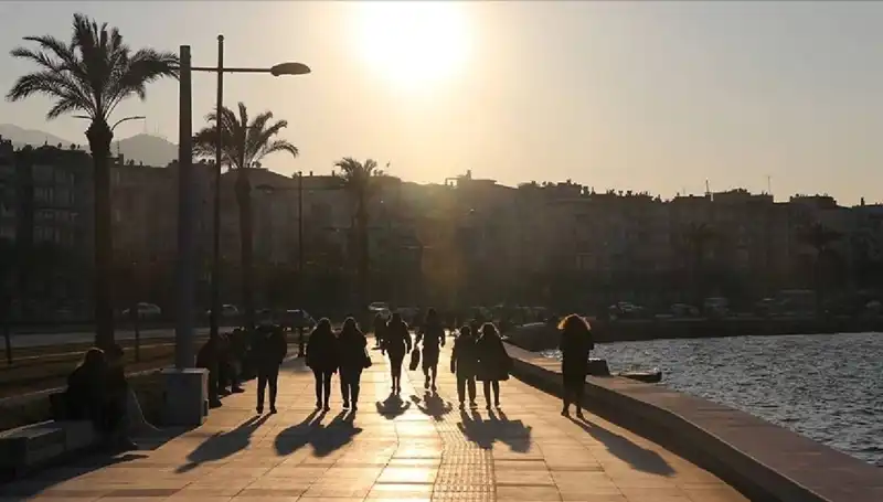 Hafta Sonu Hava Tahmini: Sıcaklıkların Düşmesiyle Ne Bekliyoruz?