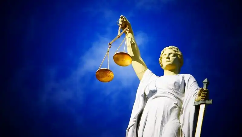 Dünya Hukuk Günü: Hukukun Önemi ve Geleneksel Mesajlar