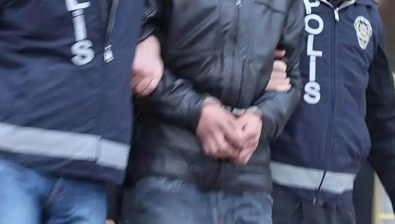 Osmaniye’de Uyuşturucu Operasyonuna Büyük Darbe: 7 Kişi Tutuklandı!
