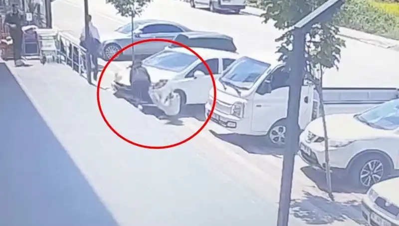 Yalova'da Genç Hayatını Kaybetti: Araç Altında Kaldı, Neler Oldu?