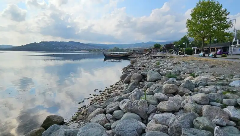 Sapanca Gölü’nde Su Seviyesi Düşüyor: Doğanın Denge Problemi