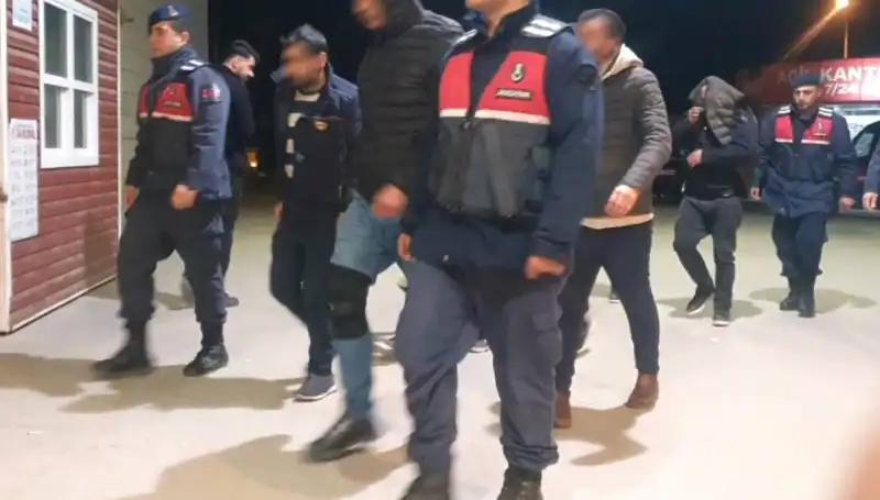 Bağ Evindeki Uyuşturucu Partisine Baskın: Detaylar Şok Edici!