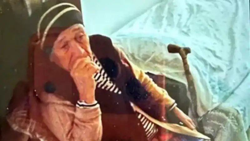 Kan Donduran Cinayet: Genç Kadın, Anneannesini Bastonla Öldürdü