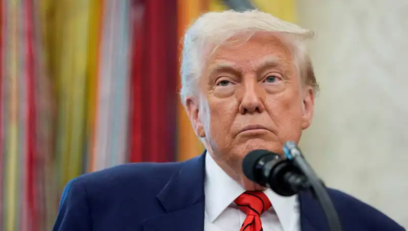 Trump, G7 Zirvesini Terk Etti: Beyaz Saray’da Acil Toplantı İhtiyacı Sürüyor